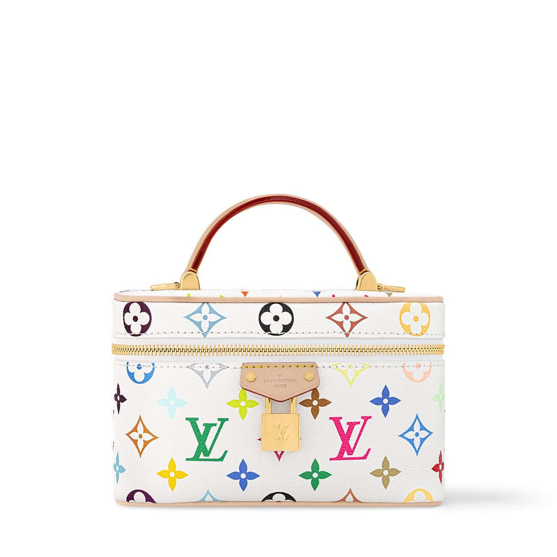 LV x TM Vanity Chain Pouch M13662 front white background