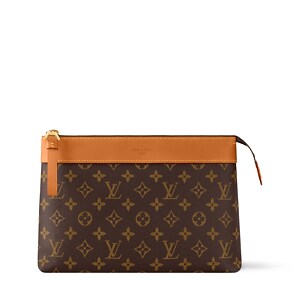Pochette Voyage Souple M14057 front white background