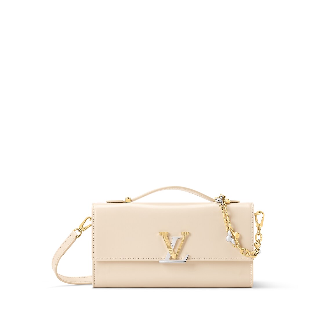 Wallet On Chain Capucines M26679 front white background