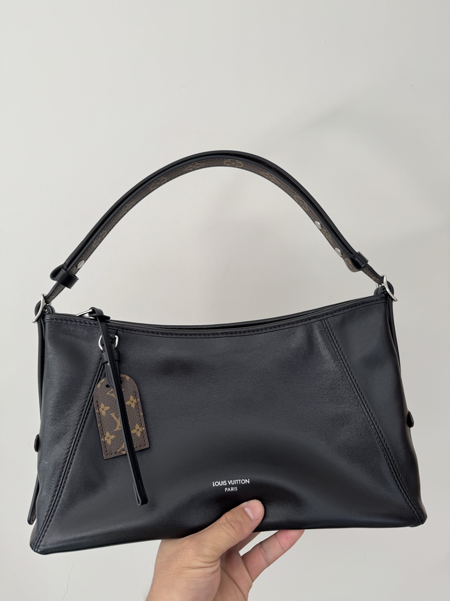 CarryAll East West M28160