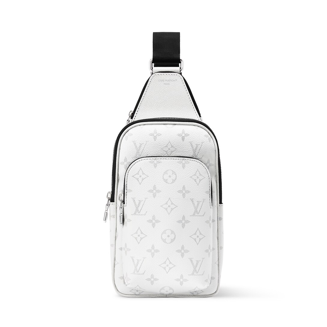 Avenue Slingbag PM M28397 front white background