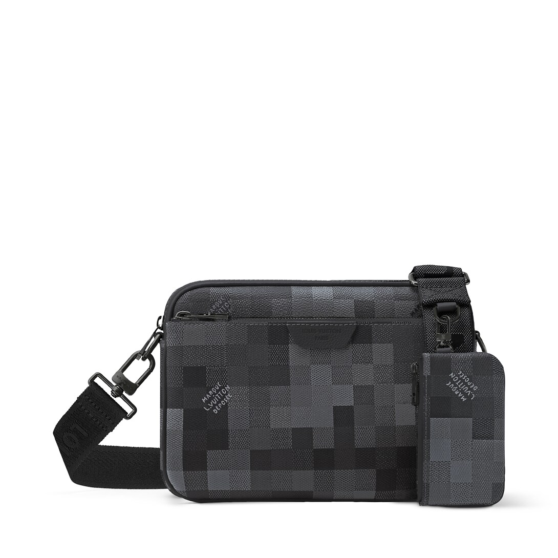 Trio Messenger M28602 front white background