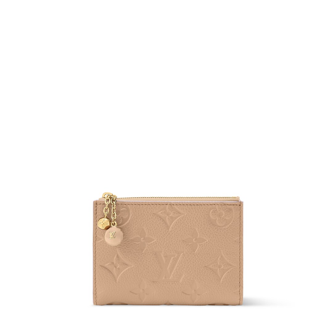 Lisa Wallet M28980 front white background