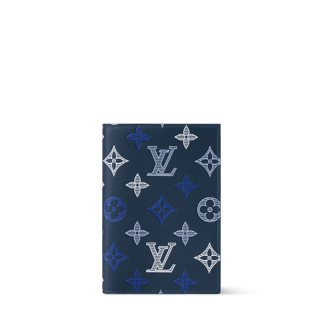 Passport Cover M29132 front white background
