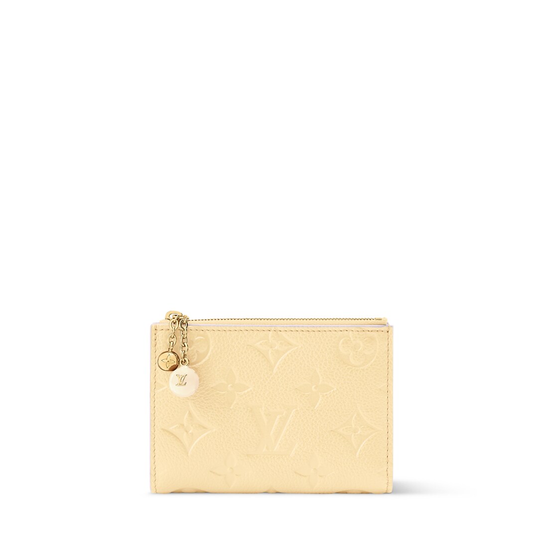 Lisa Wallet M29350 front white background