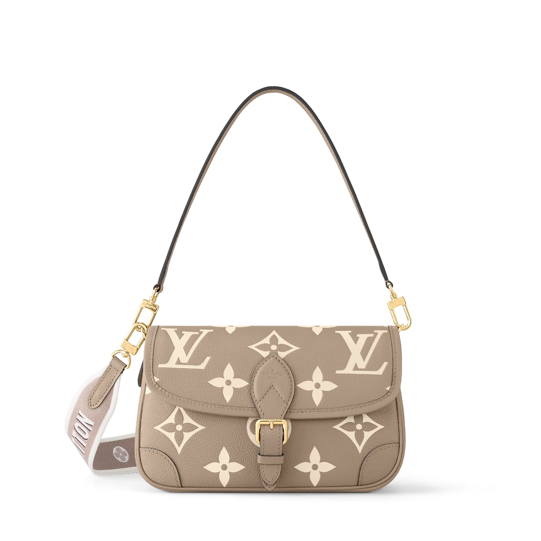 Diane M46583 front white background