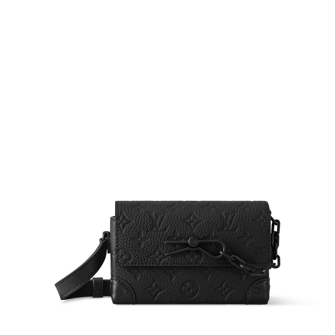 Steamer Wearable Wallet M81746 front white background