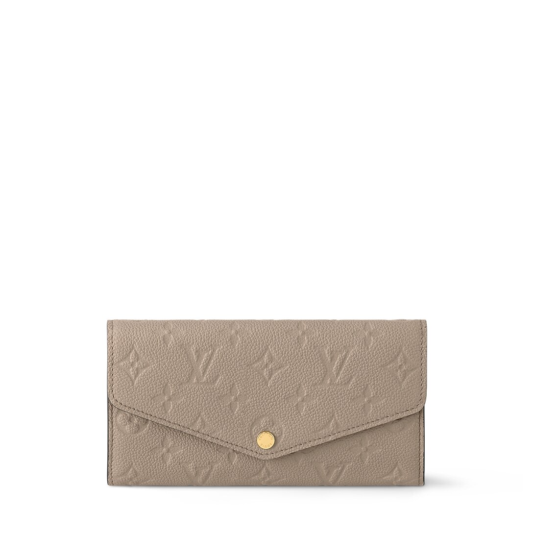 Sarah Wallet M82256 front white background