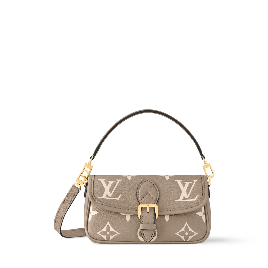 Nano Diane M83300 front white background