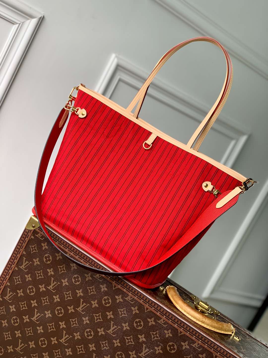 Neverfull Bandoulière Inside Out MM M12096 main 1 image 3