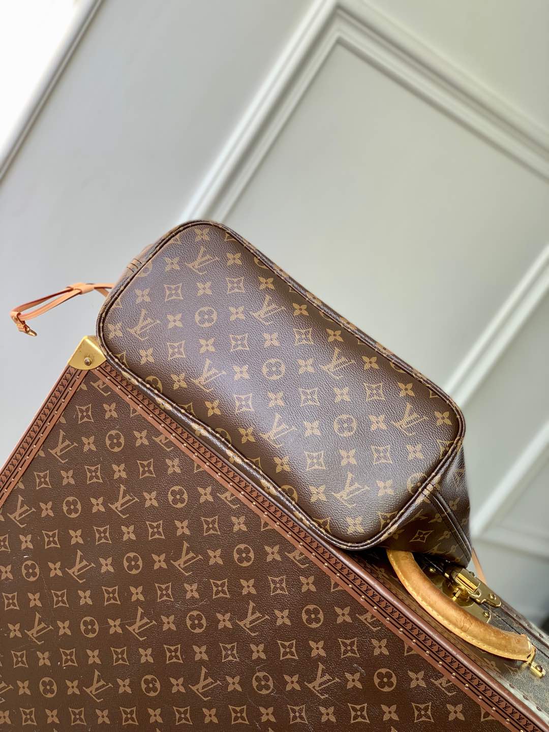 Neverfull Bandoulière Inside Out MM M12257 main 1 image 5