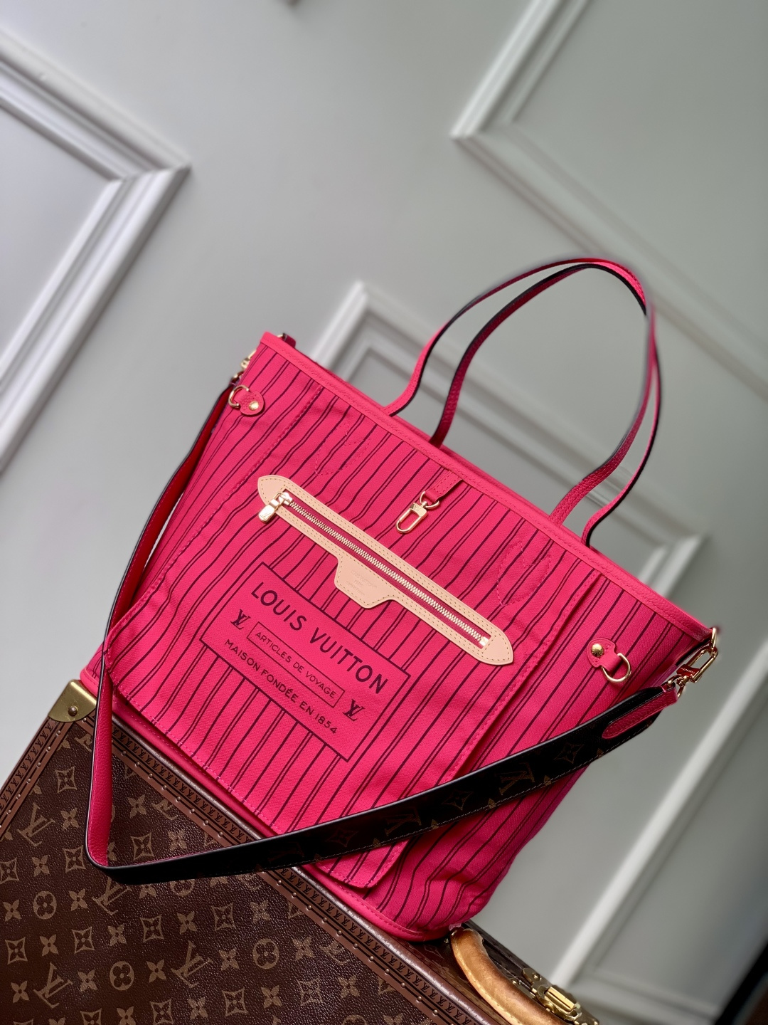 Neverfull Bandoulière Inside Out MM M12707 main 1 image 2
