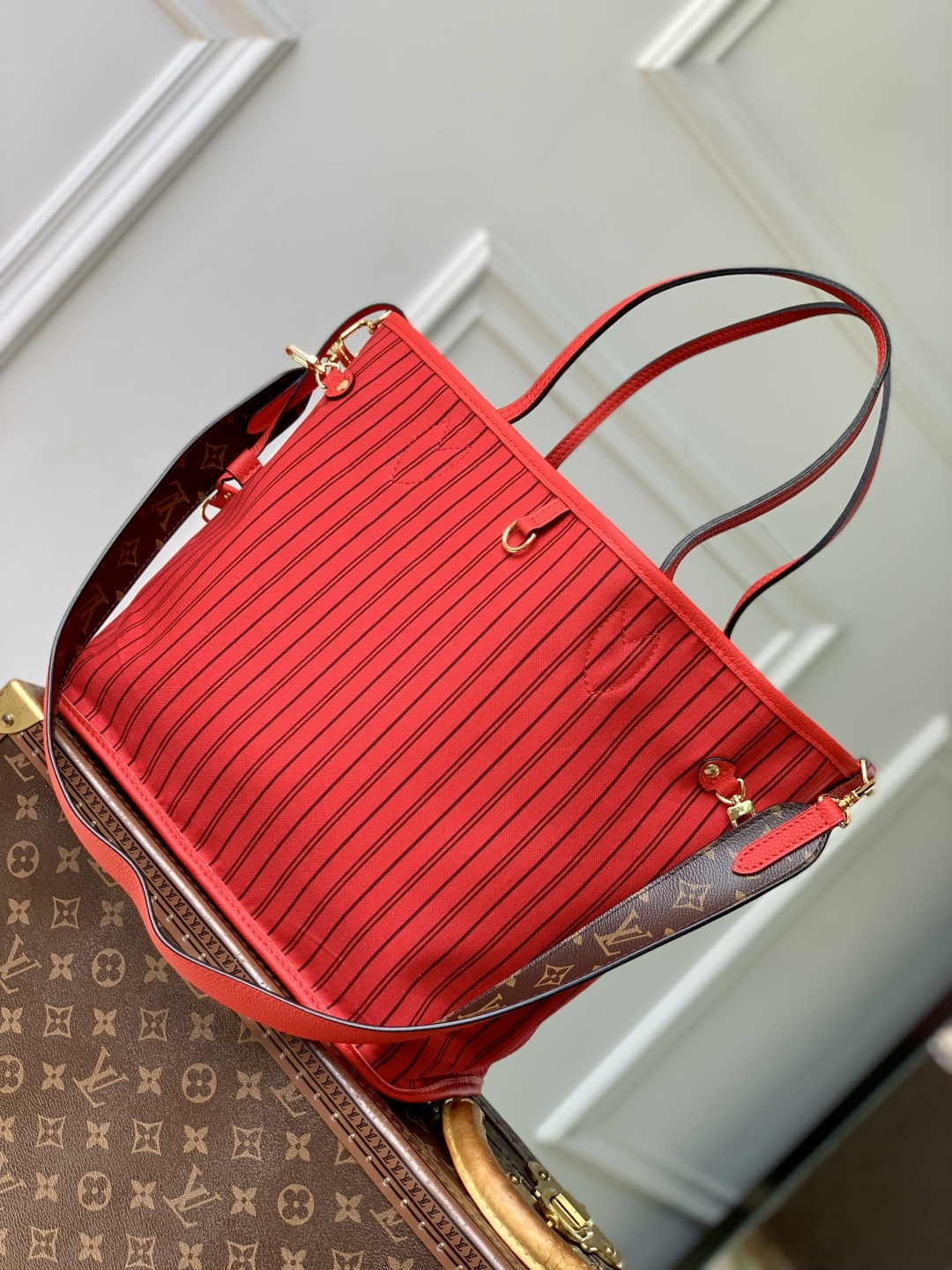 Neverfull Bandoulière Inside Out MM M12708 main 1 image 4