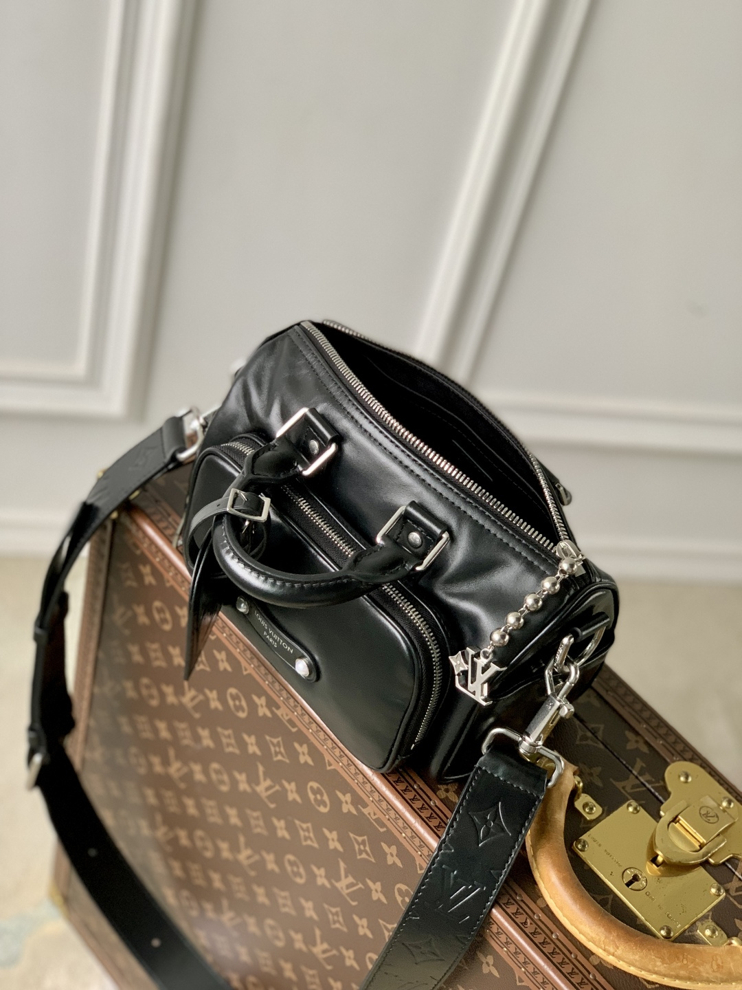 Keepall Cargo Bandoulière 25 M13988 main 1 image 10