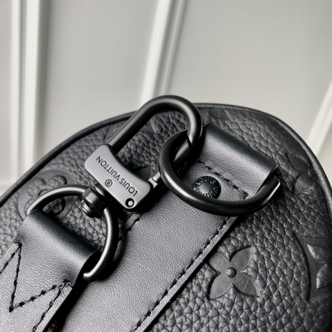 Keepall Bandoulière 25 M20900 front white background image 10