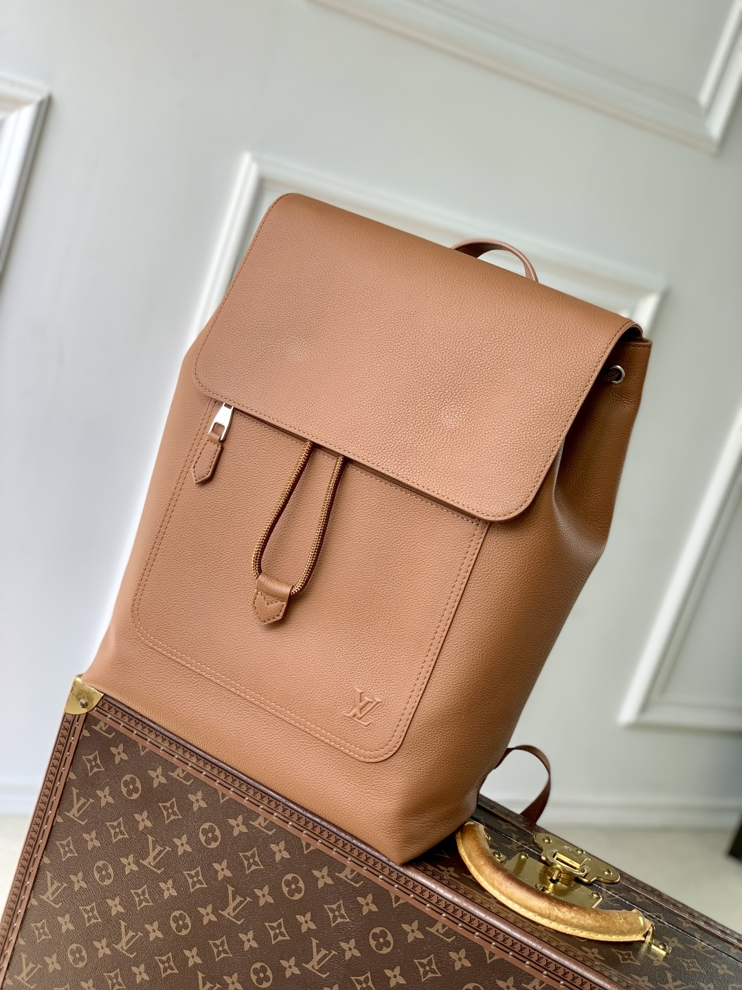 Fastline Backpack M26023 front white background image 3