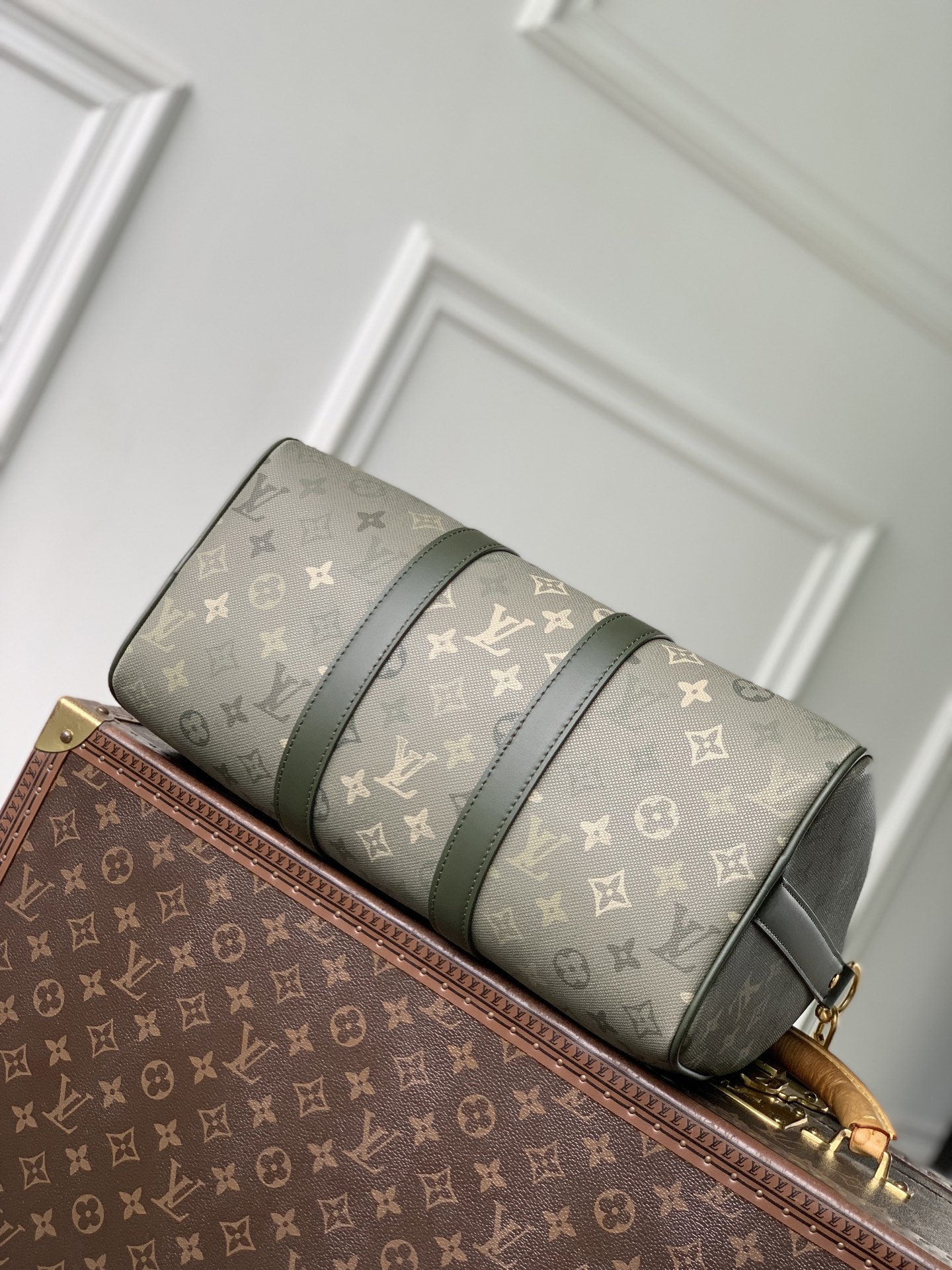 Keepall Bandoulière 35 M27054 front white background image 6