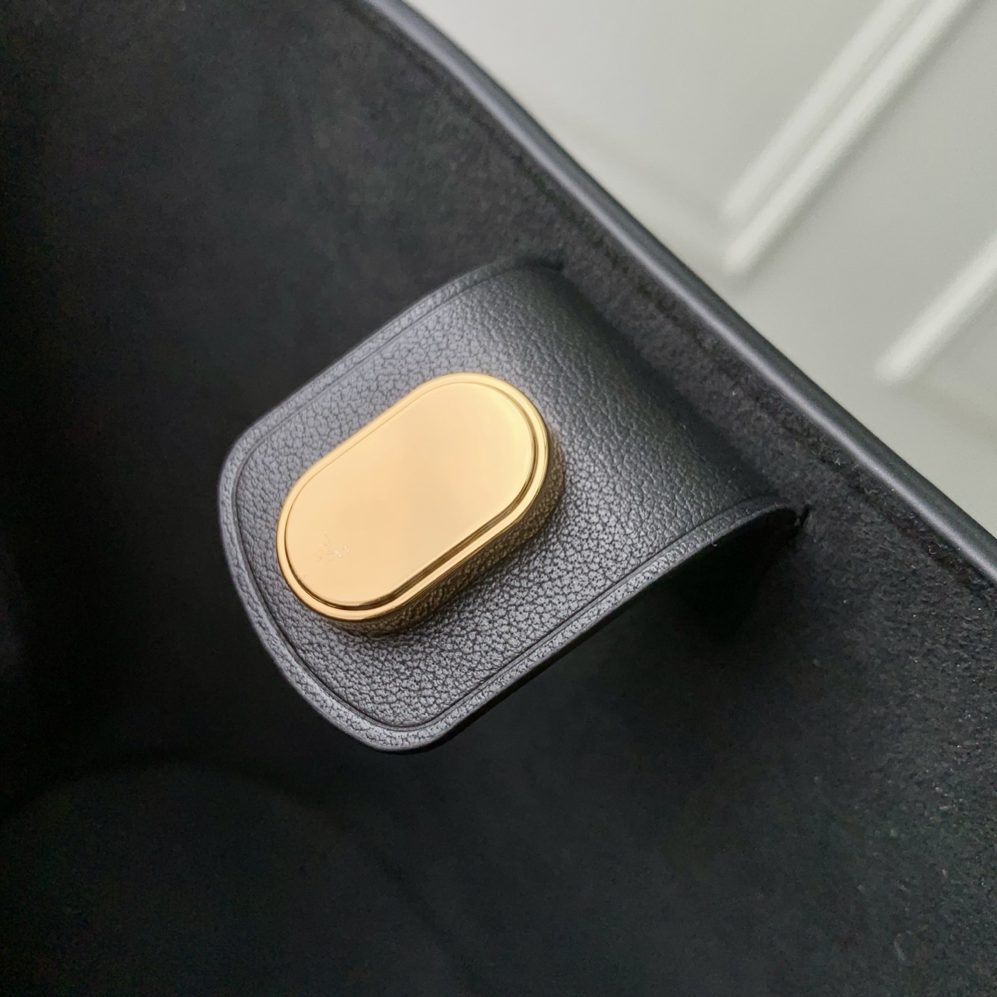 LV Bloom Mini Hobo M27260 image 9
