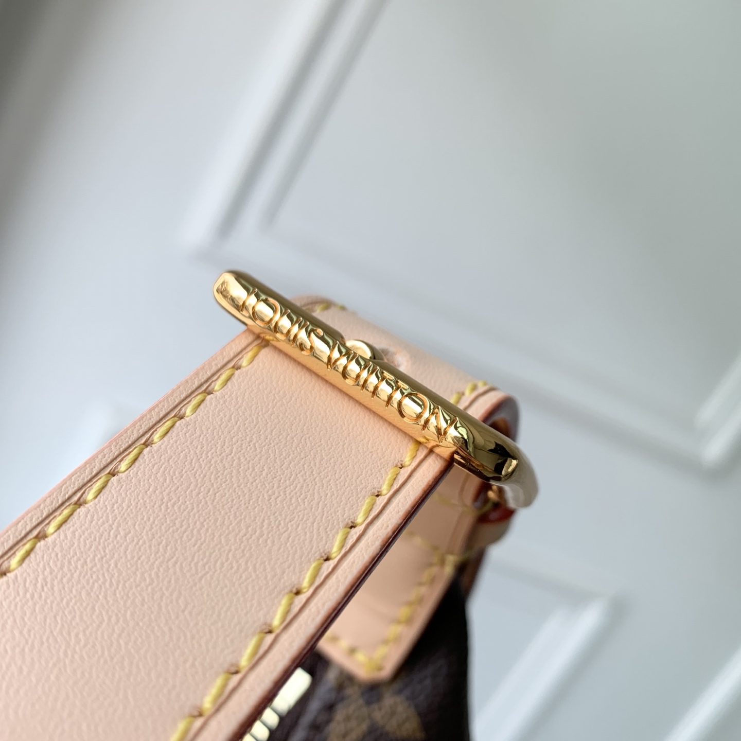 Pochette Hills M27509 image 8