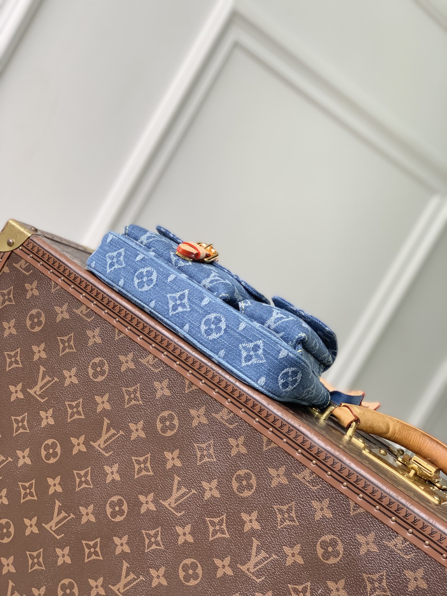 Pochette Accessoire Cargo M27602 image 6