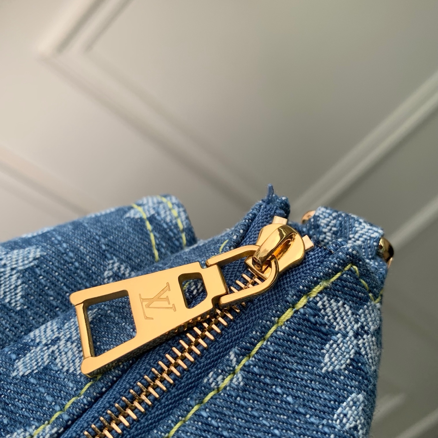 Pochette Accessoire Cargo M27602 image 7