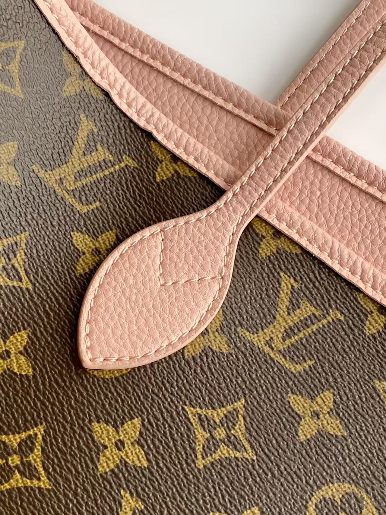 Neverfull Inside Out MM M28375 main 1 image 7