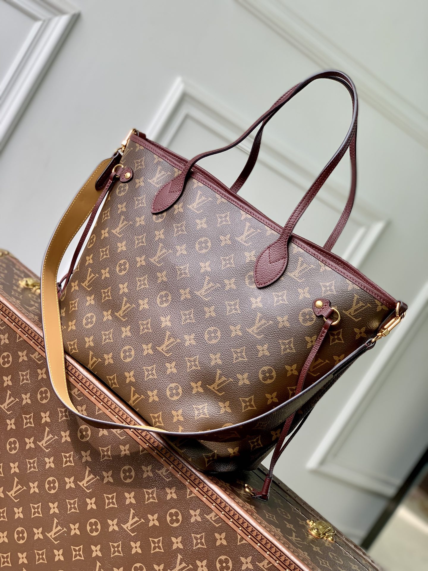 Neverfull Inside Out MM M28377 main 1 image 4