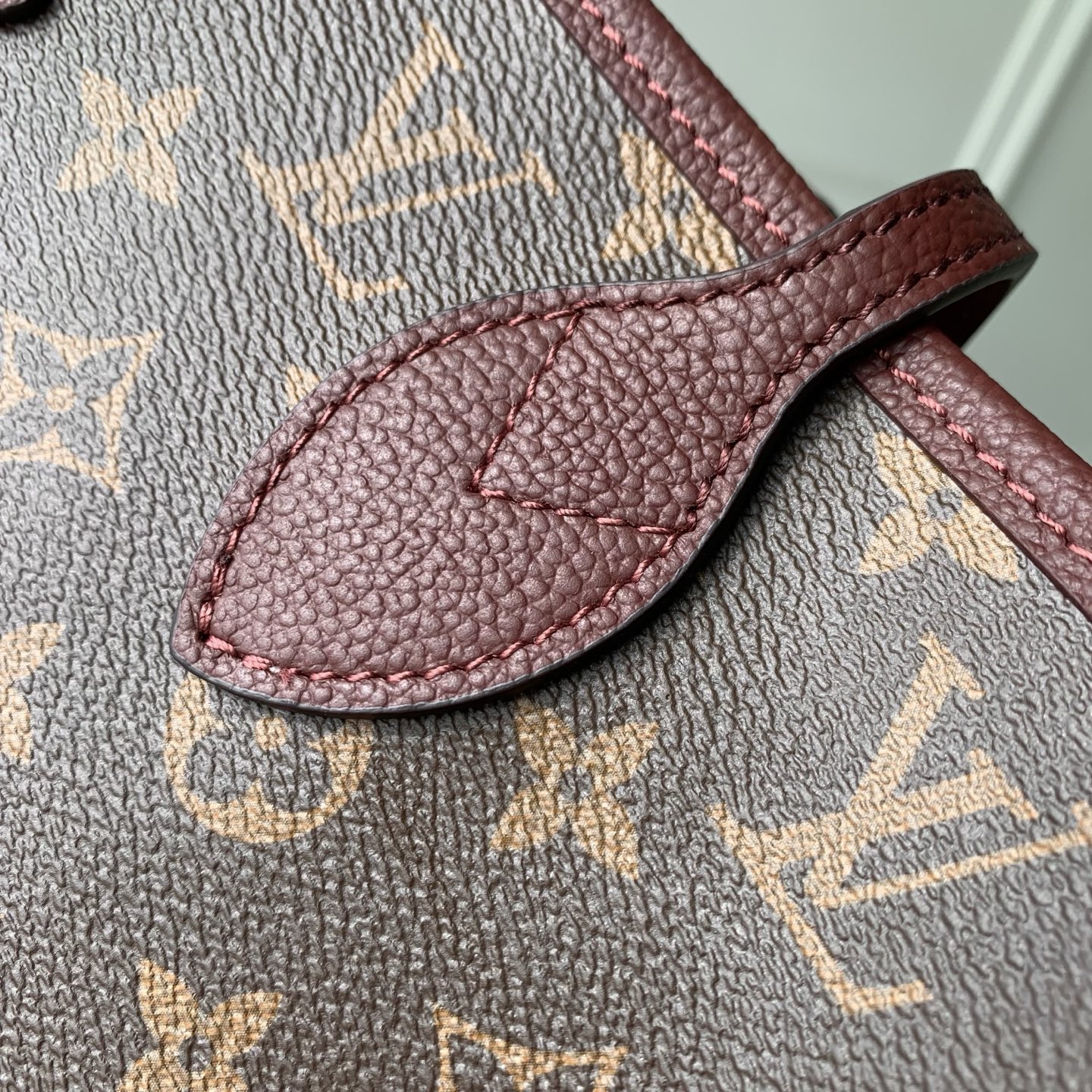 Neverfull Inside Out MM M28377 main 1 image 9