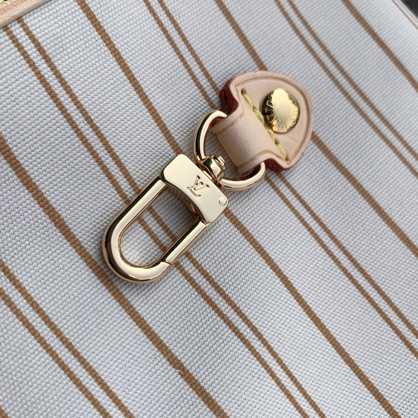 Neverfull Bandoulière Inside Out MM M28407 main 1 image 6
