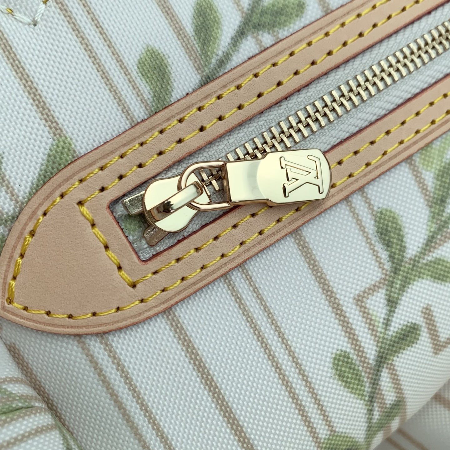Neverfull MM M28457 main 1 image 9