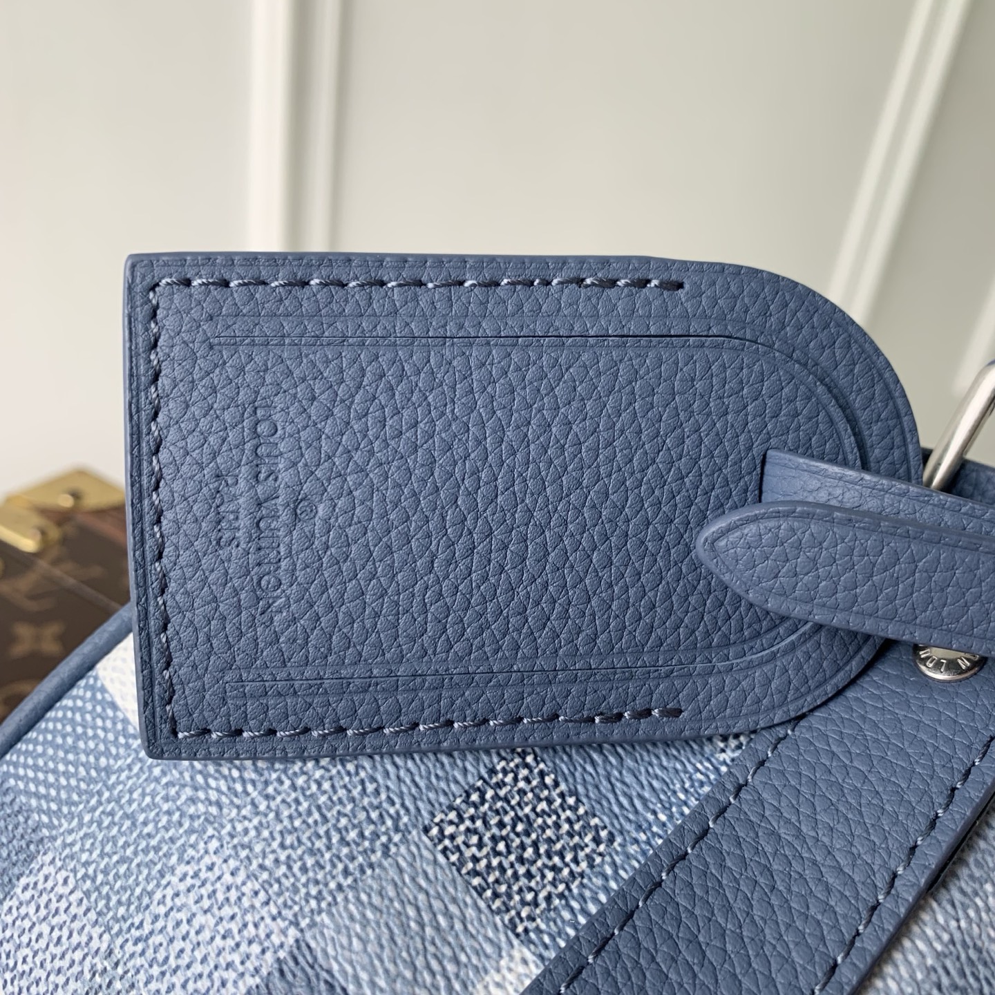 Keepall Bandoulière 25 M28600 front white background image 7