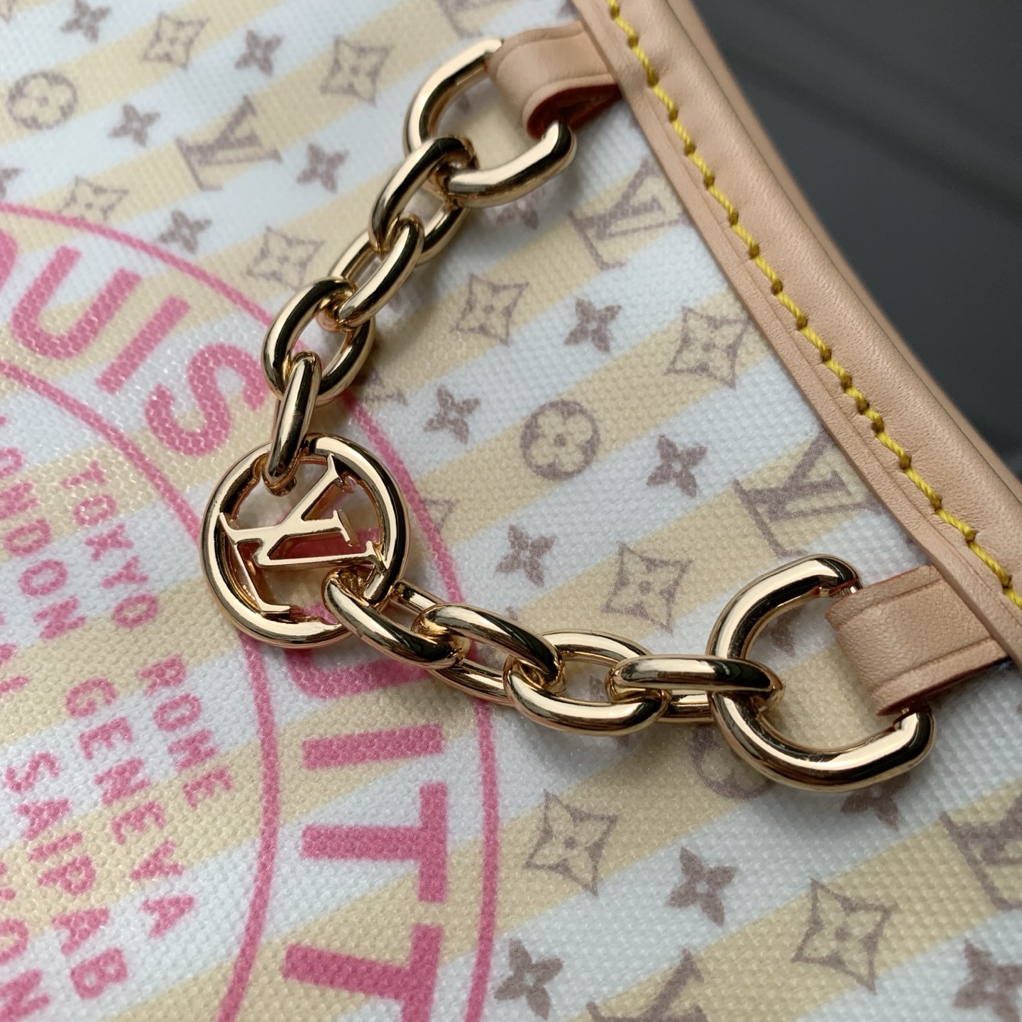 Carryall East West M29139 main 1 image 7