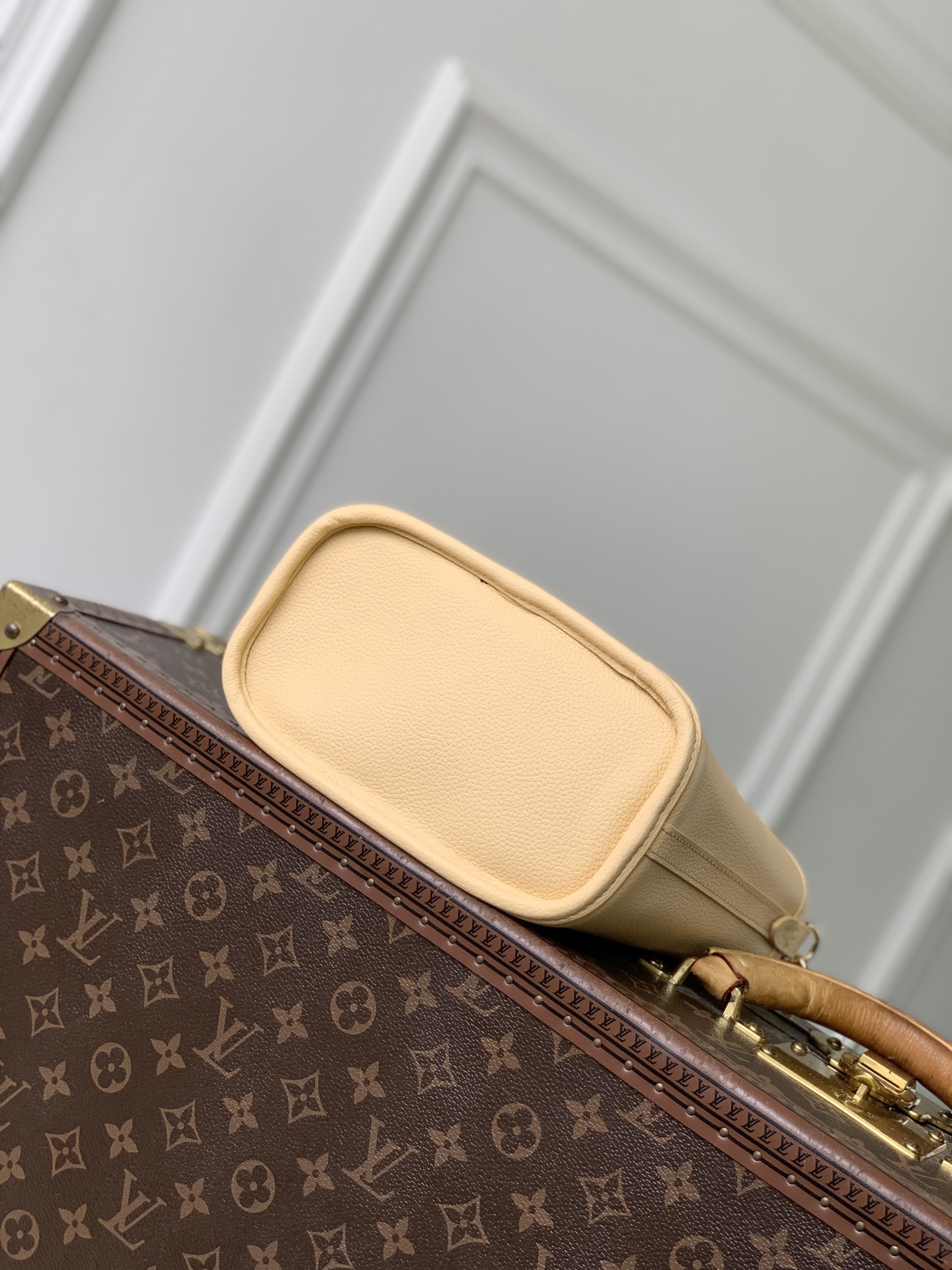 Neverfull Inside Out BB M29228 main 1 image 3