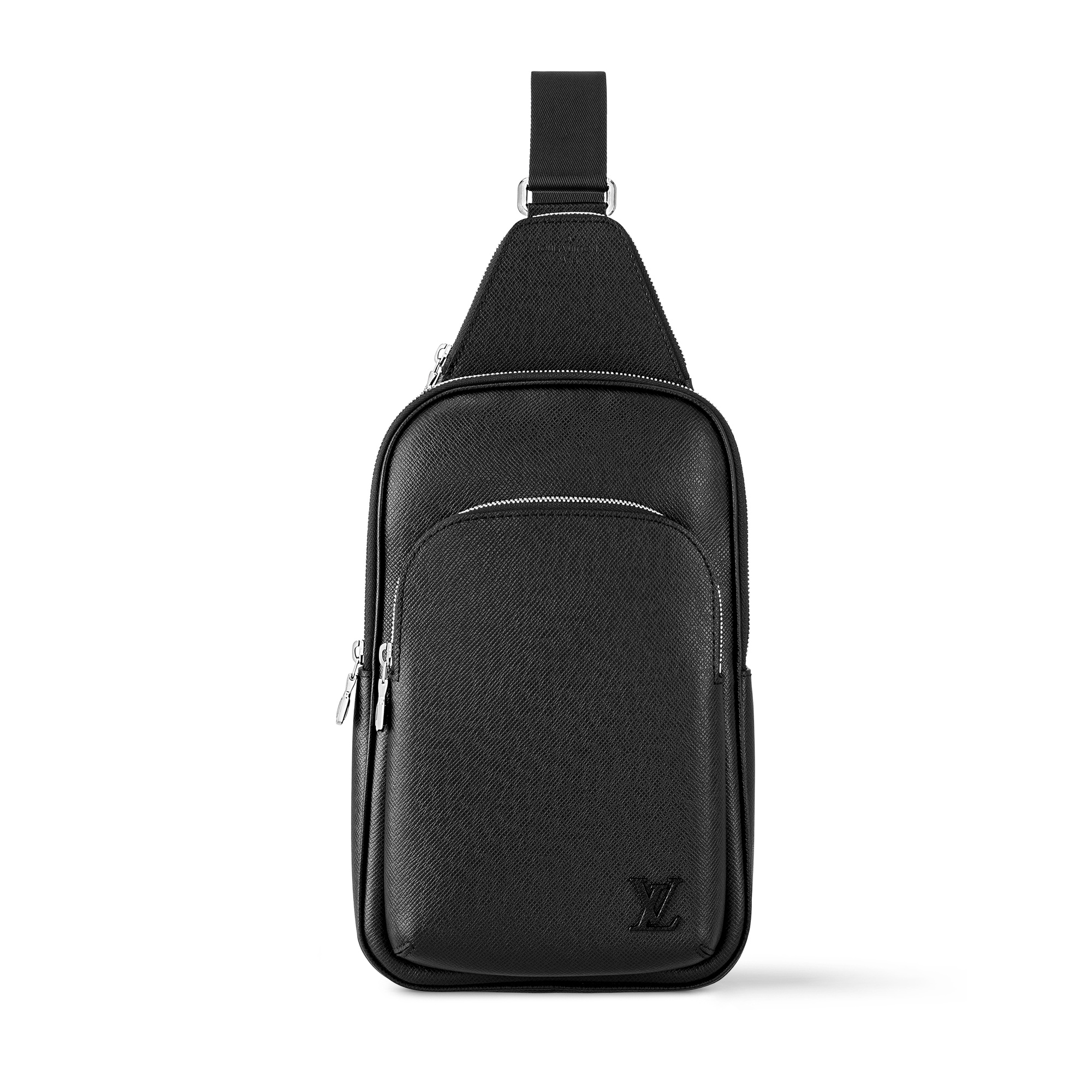 Avenue Slingbag M30863 front white background image 2