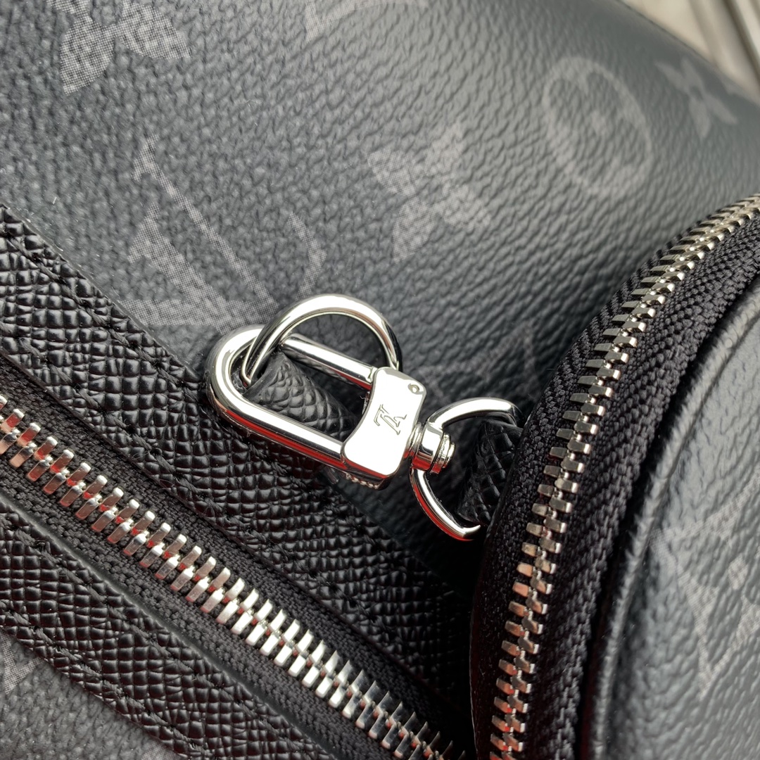 Duo Slingbag M30936 front white background image 8