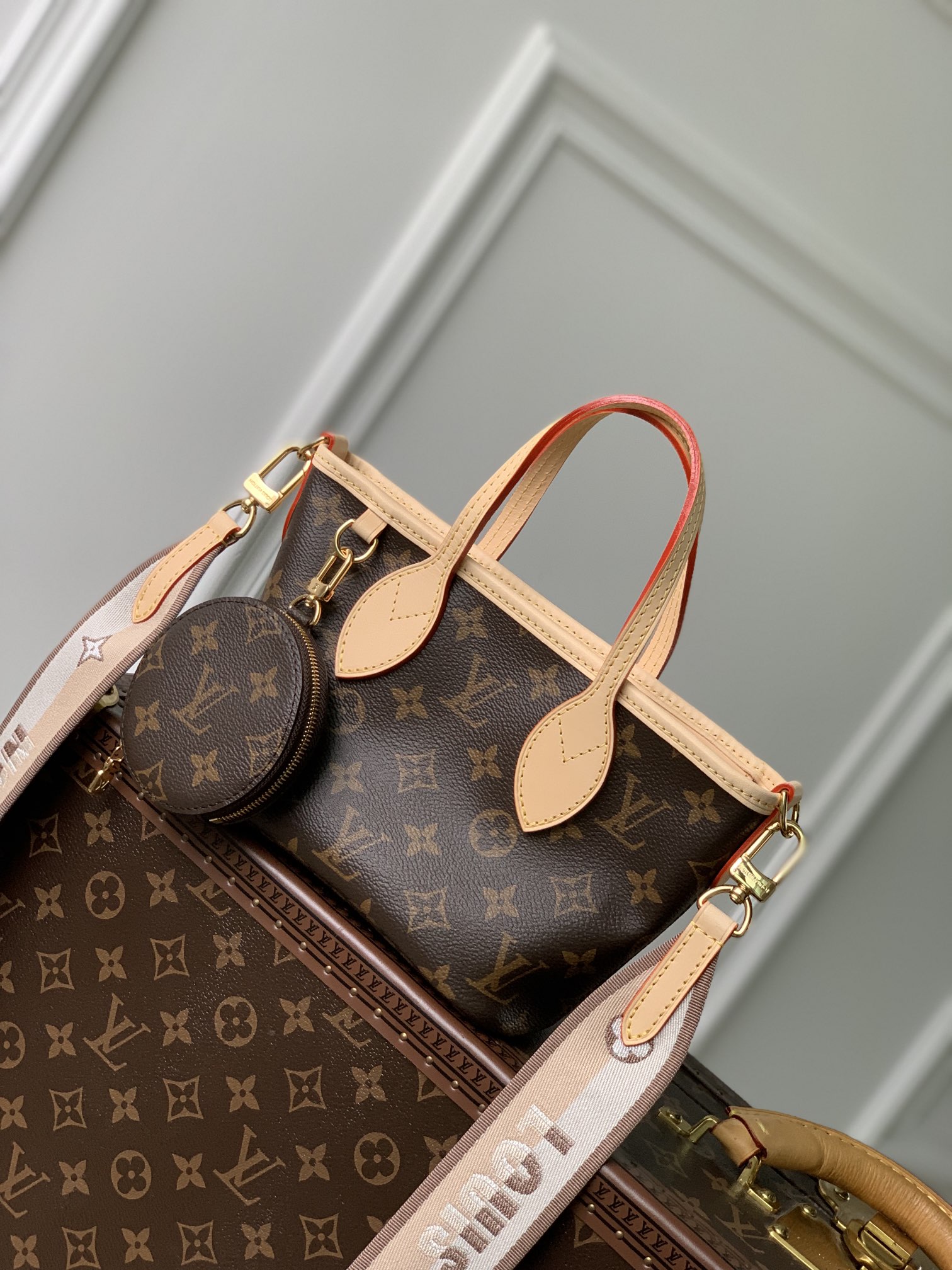Neverfull BB M46705 main 1 image 2
