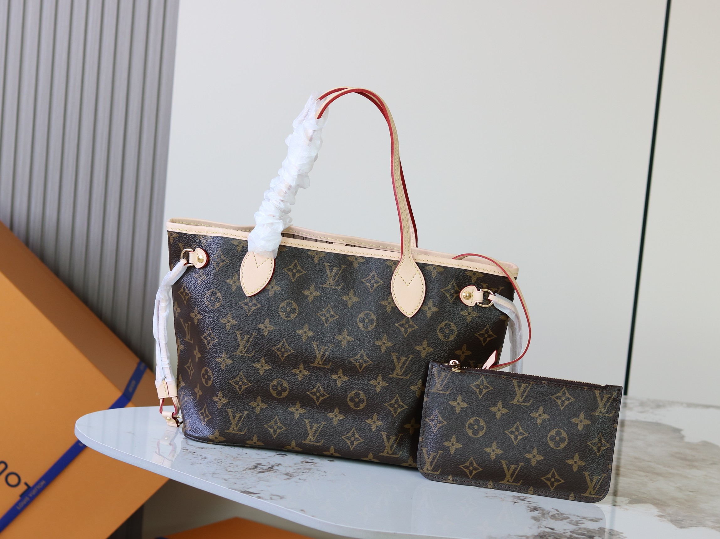 Neverfull PM M46979 main 1 image 3