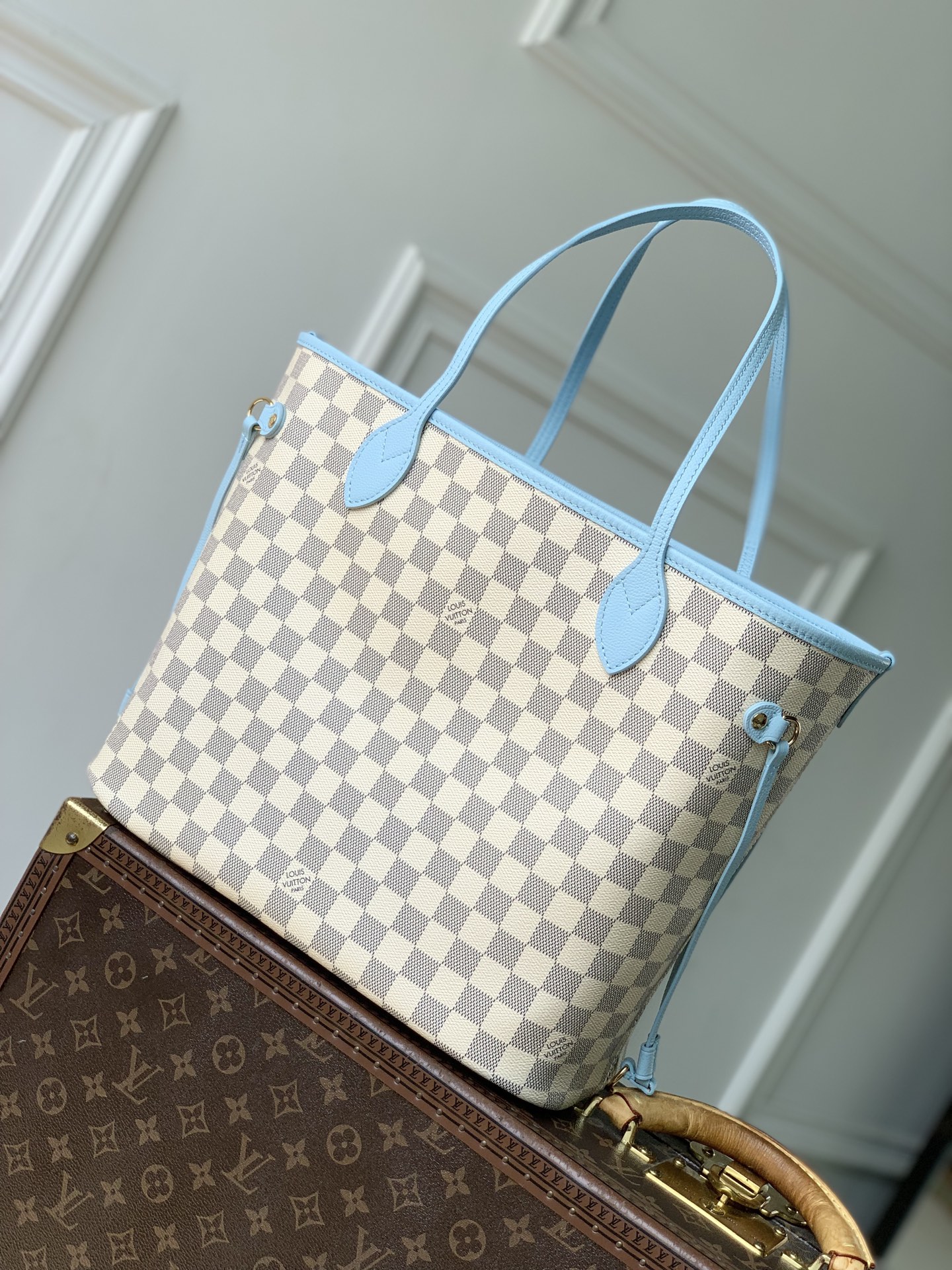 Neverfull Inside Out MM N40946 main 1 image 3